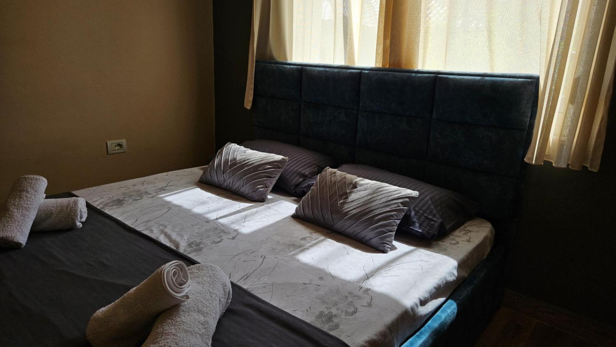 Dua'S Apartment Tirana Exterior foto