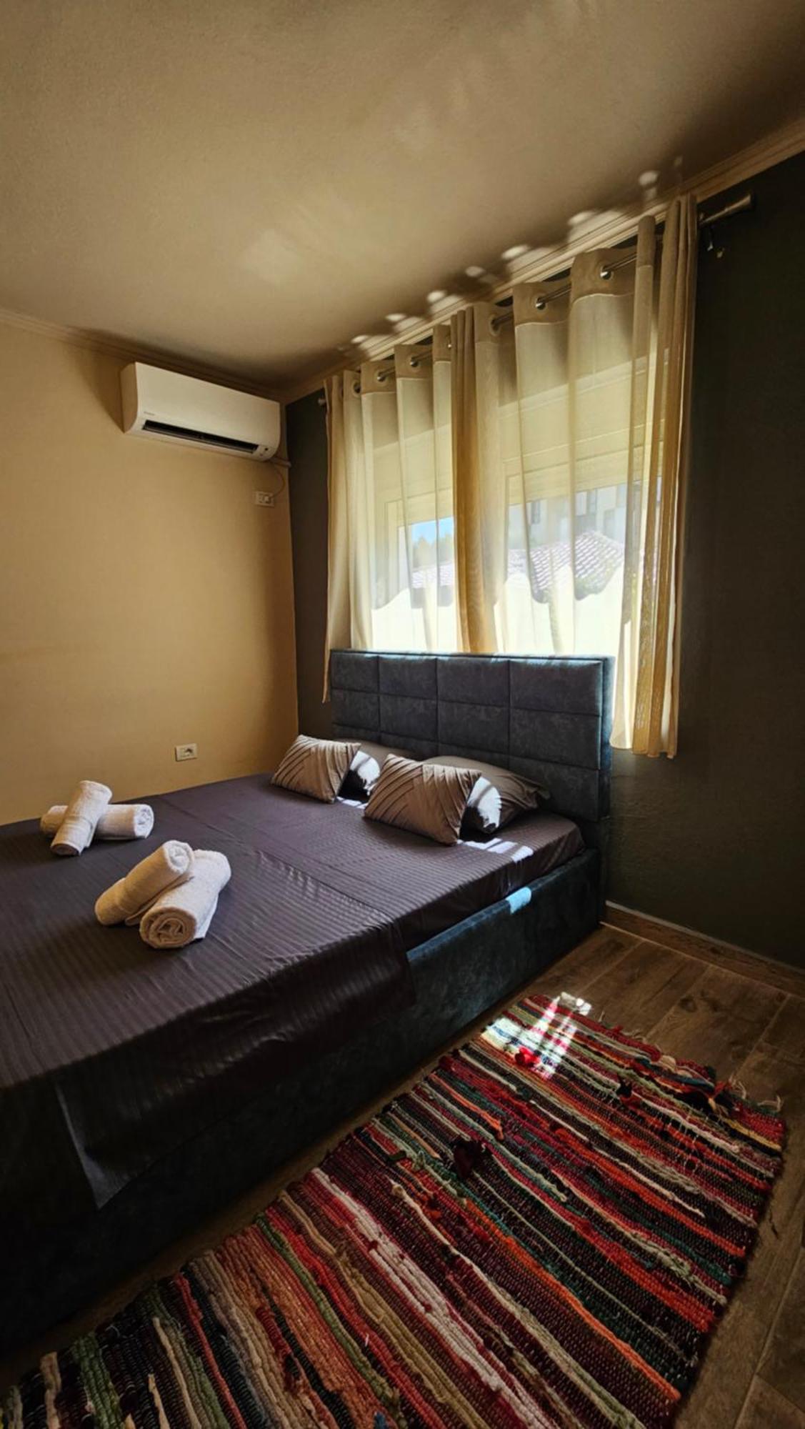 Dua'S Apartment Tirana Exterior foto